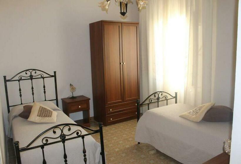 اتاق کلاسیک چهارنفره, Le Stanze Dell Emiro