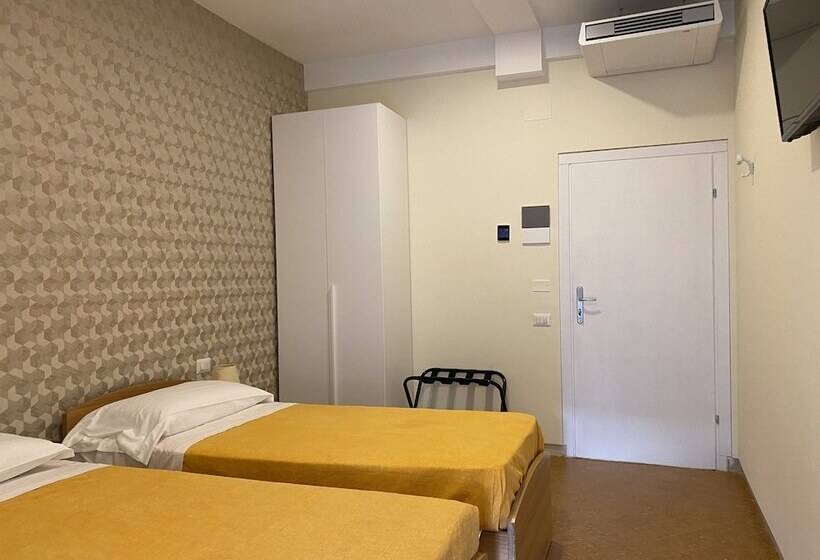 غرفة إقتصادية, Acquaviva Experience B&b