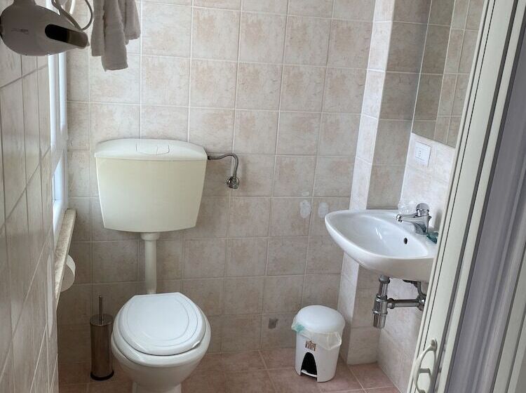 Номер Economy, Acquaviva Experience B&b