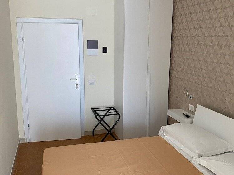 غرفة إقتصادية, Acquaviva Experience B&b