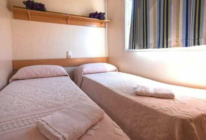 1间卧室的房子, Abbatoggia Village