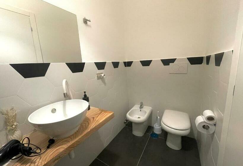 חדר סטנדרט עם מרפסת, B&b La Fenice