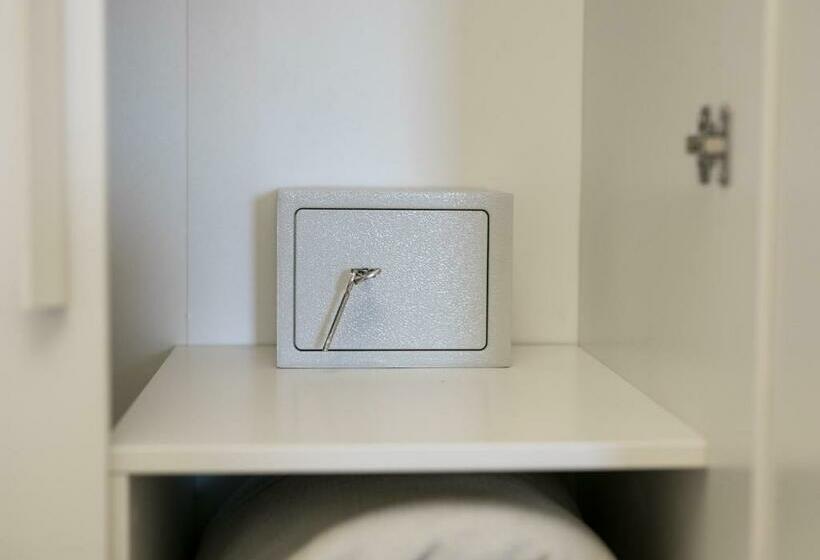 חדר סטנדרט עם מרפסת, B&b La Fenice