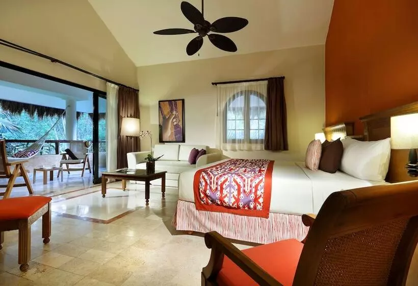 ビラホテル１ベッドルーム, Grand Palladium Colonial Resort & Spa - All Inclusive