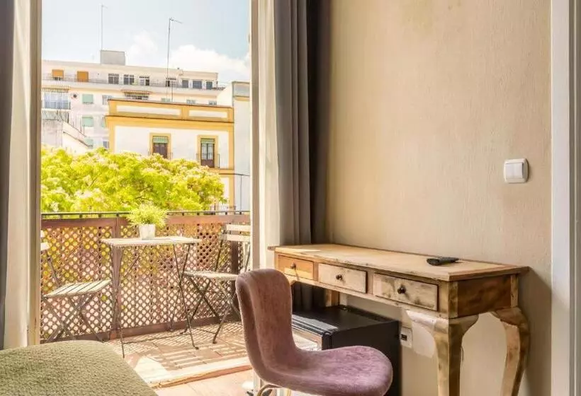 اتاق استاندارد با بالکن, Catedral Suites Jerez