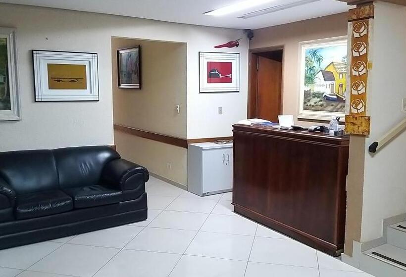 标准间, Donna Linda