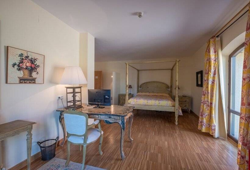 Люкс, El Molino De Salinas