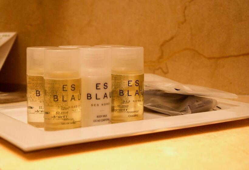 חדר סטנדרט, Es Blau Des Nord