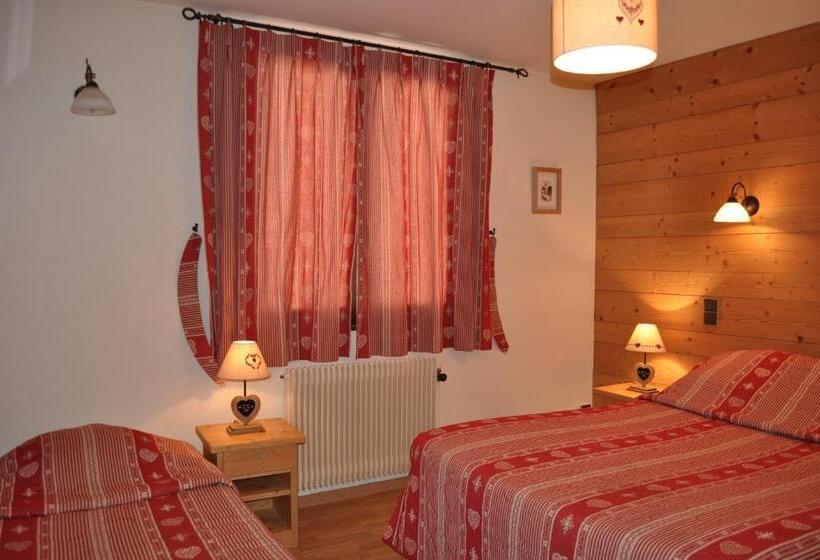 غرفة قياسية ثلاثية, Hôtel Et Appart'hôtel De L'hermitage