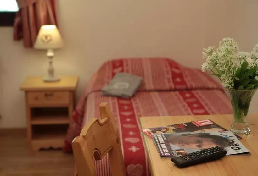 スタンダード４人部屋, Hôtel Et Appart'hôtel De L'hermitage