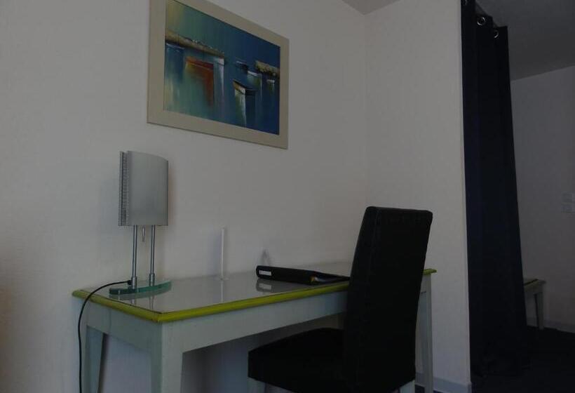 コンフォートルーム, Hôtel Princess