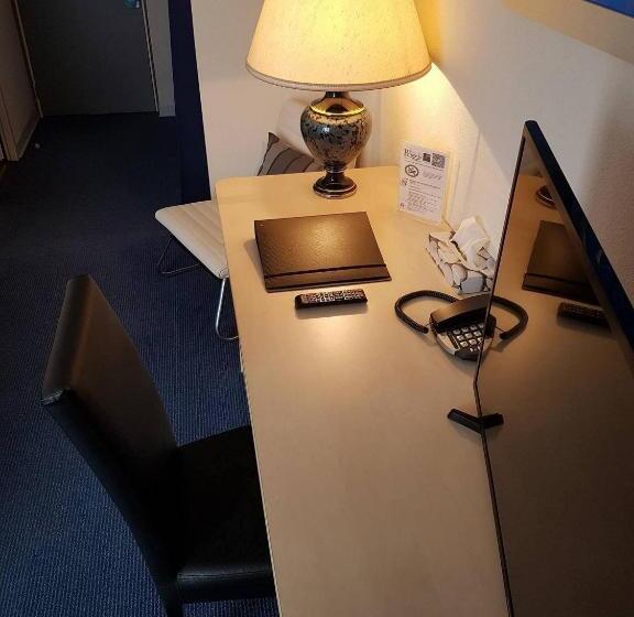 コンフォートルーム, Hôtel Princess