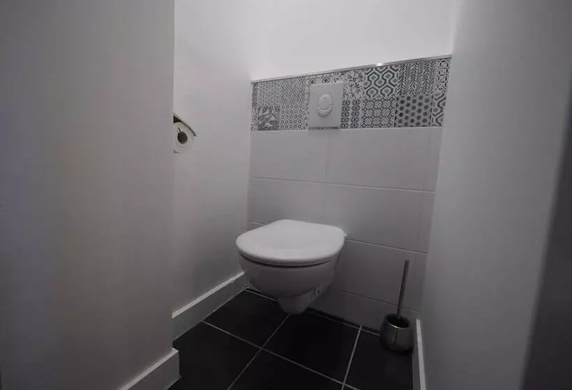 اتاق راحتی, Le Biarritz  Vichy
