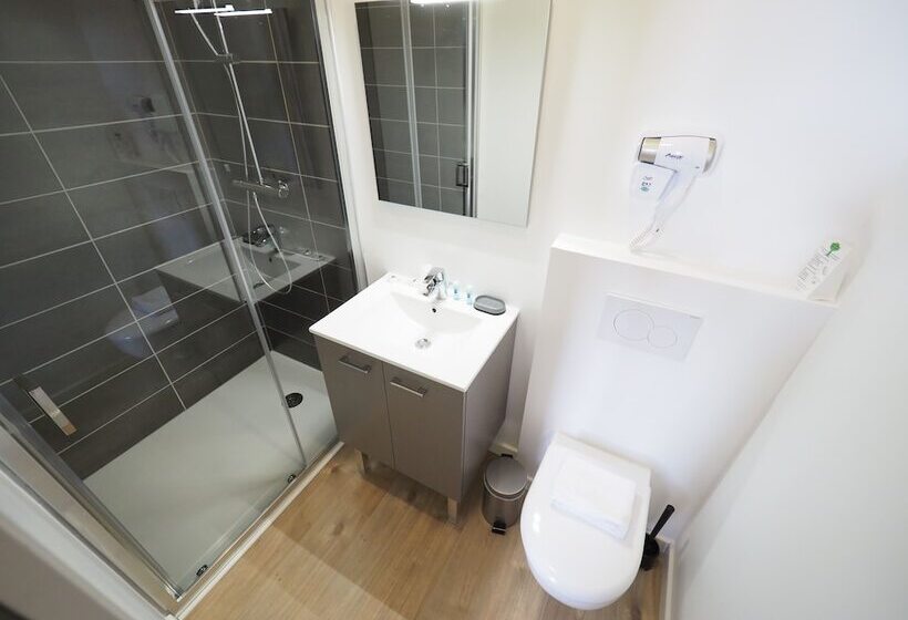 חדר קומפורט, Le Biarritz  Vichy