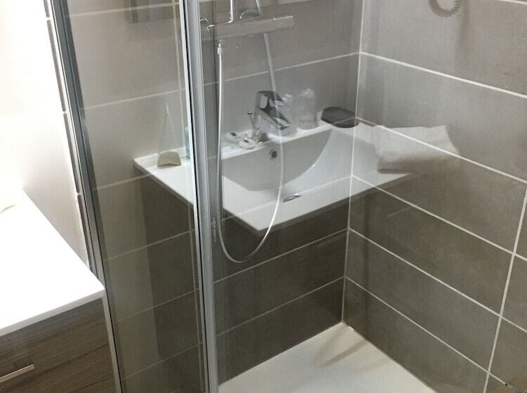 חדר סטנדרט יחיד, Le Biarritz  Vichy