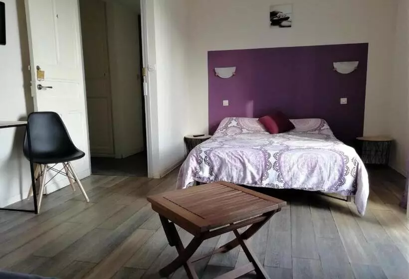 Standardzimmer mit Meerblick & Balkon, Le Chalet