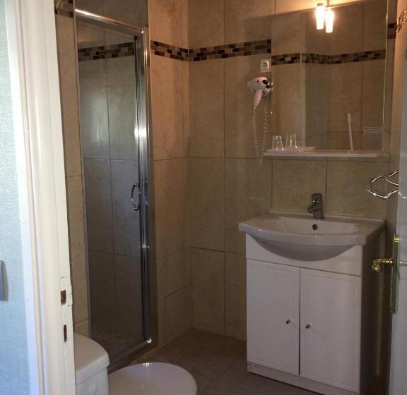 غرفة إقتصادية, Les Belles Terrasses