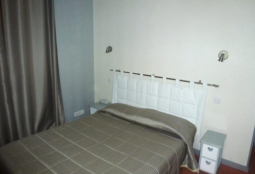 غرفة قياسية مطلّة علي الحديقة, Les Belles Terrasses