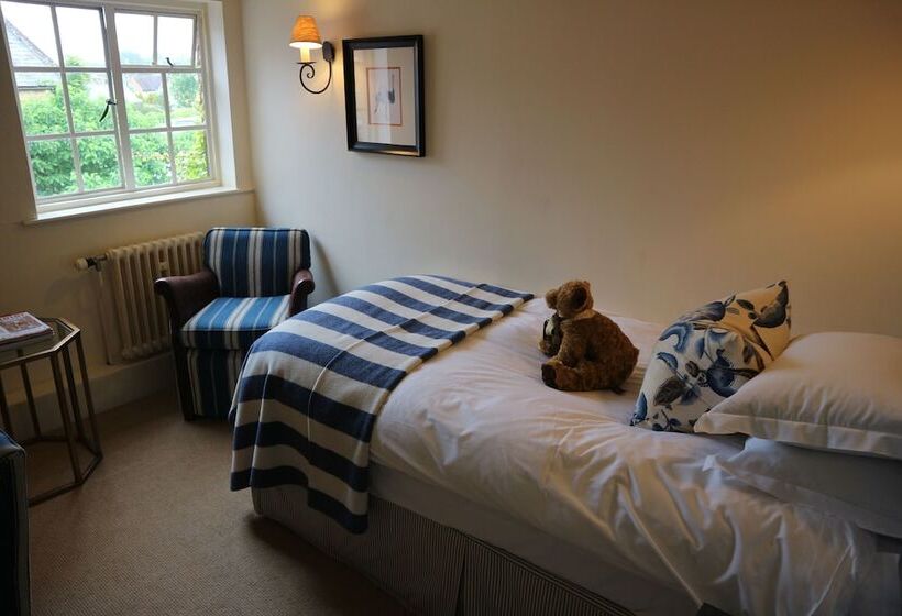 标准单人间, The Manor House