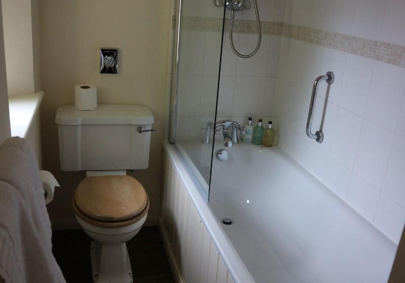 标准间, The Manor House