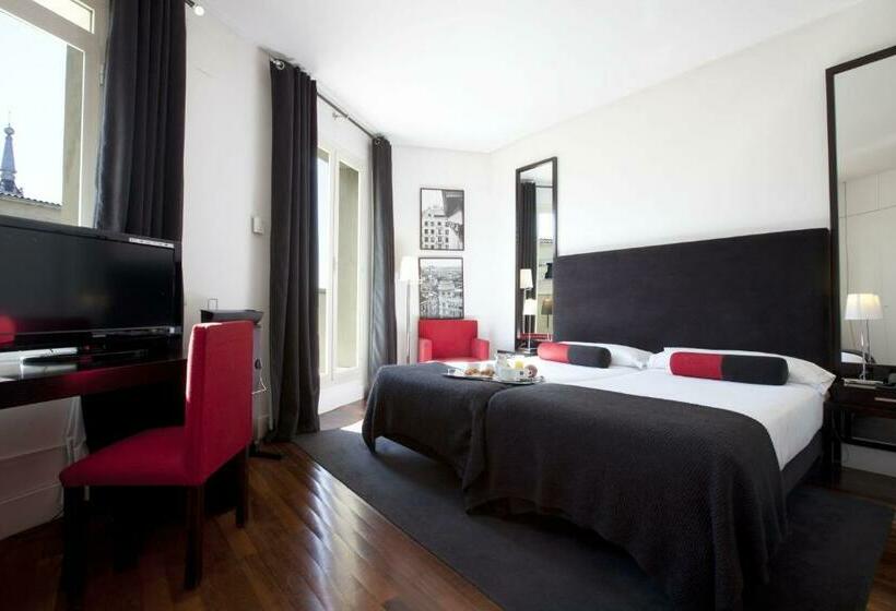 اتاق استاندارد, Quatro Puerta Del Sol