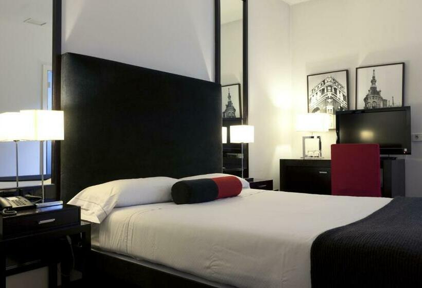 اتاق استاندارد, Quatro Puerta Del Sol