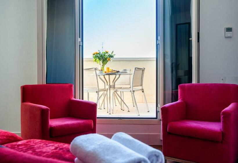 اتاق سوپریور, Quatro Puerta Del Sol