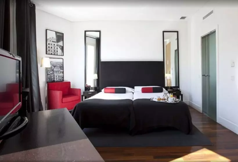 اتاق سوپریور, Quatro Puerta Del Sol