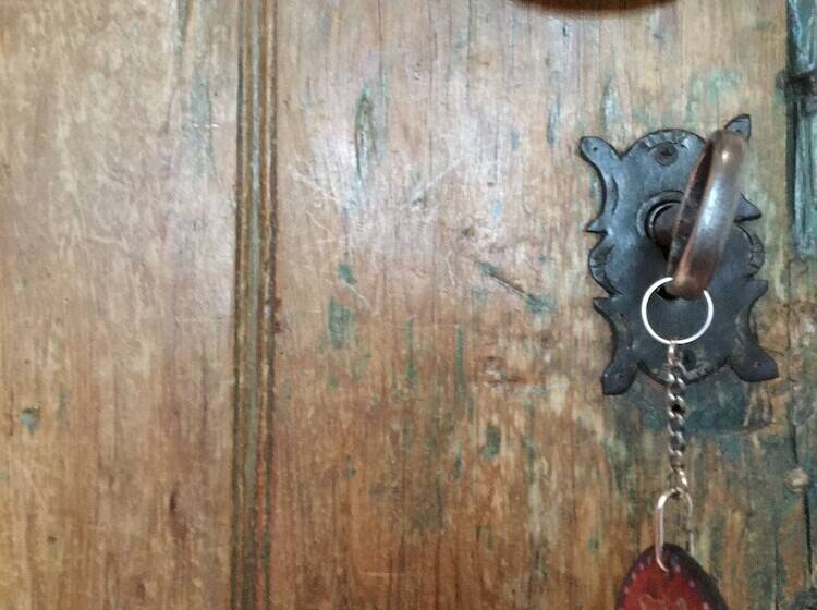 جناح جونيور, Quinta Luna