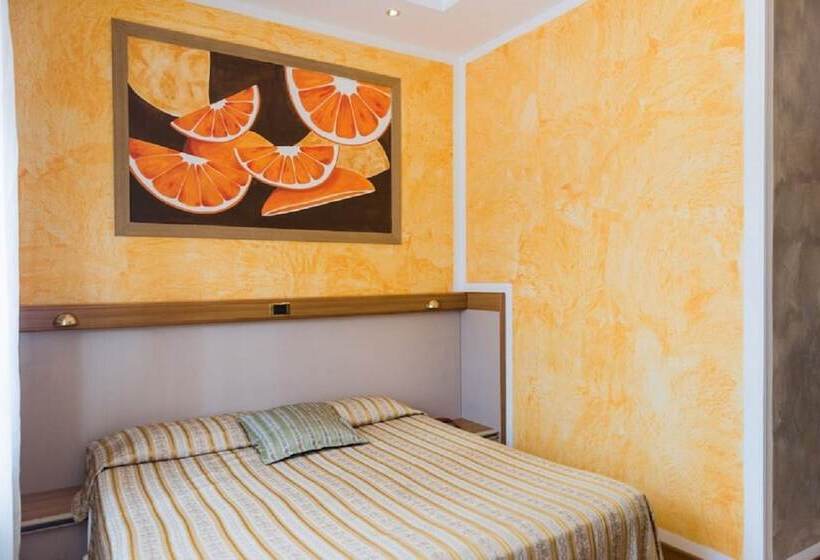 スタンダードルーム, Royal