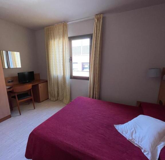 Номер Стандарт, Sant Celoni