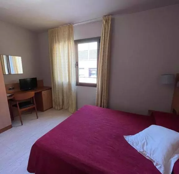 اتاق استاندارد, Sant Celoni