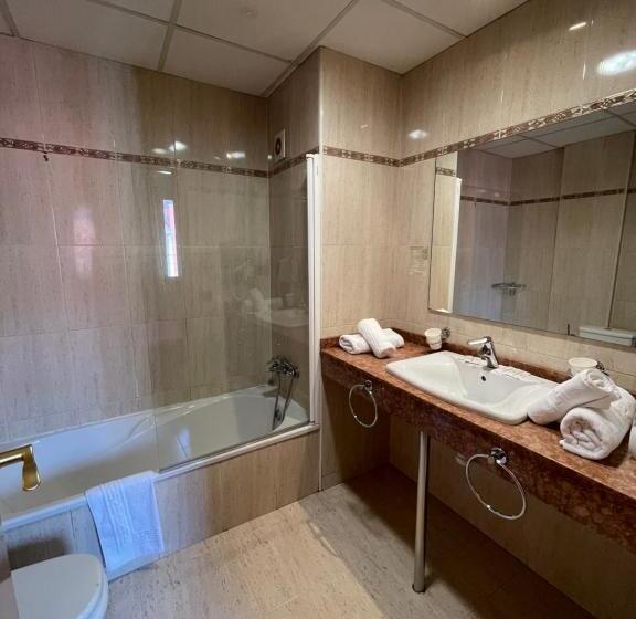 Номер Стандарт, Sant Celoni