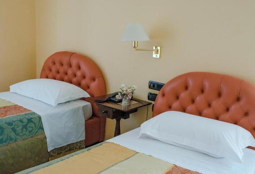 اتاق استاندارد, Villa Traiano