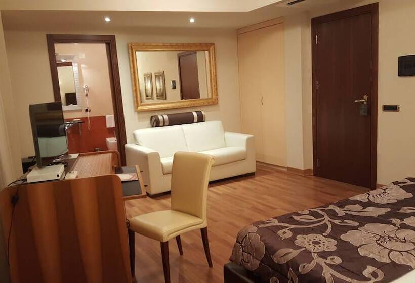 اتاق پرمیوم, Villa Traiano