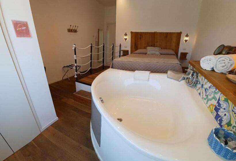 Люкс Вид на Море, B&b 106 Maison De Charme