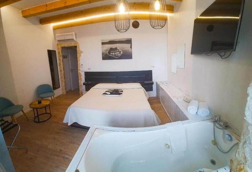 Люкс с гидромассажем, B&b 106 Maison De Charme