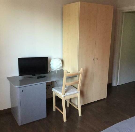 اتاق استاندارد, B&b Il Falco
