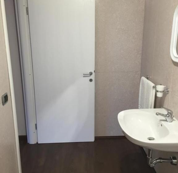 高级大房间, B&b Il Falco