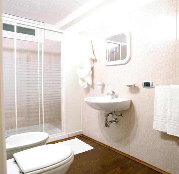 高级大房间, B&b Il Falco