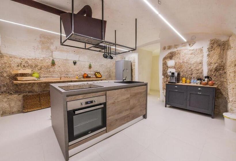 דירת חדר עם טרסה, Casa Magade B&b