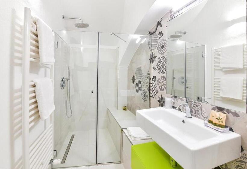 דירת חדר בקומת קרקע, Casa Magade B&b