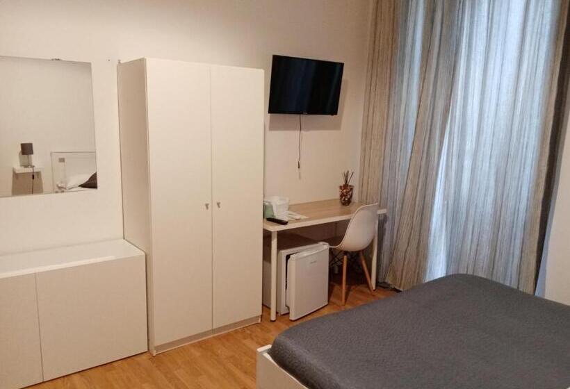 اتاق استاندارد چهار تخته, I Love Naples B&b