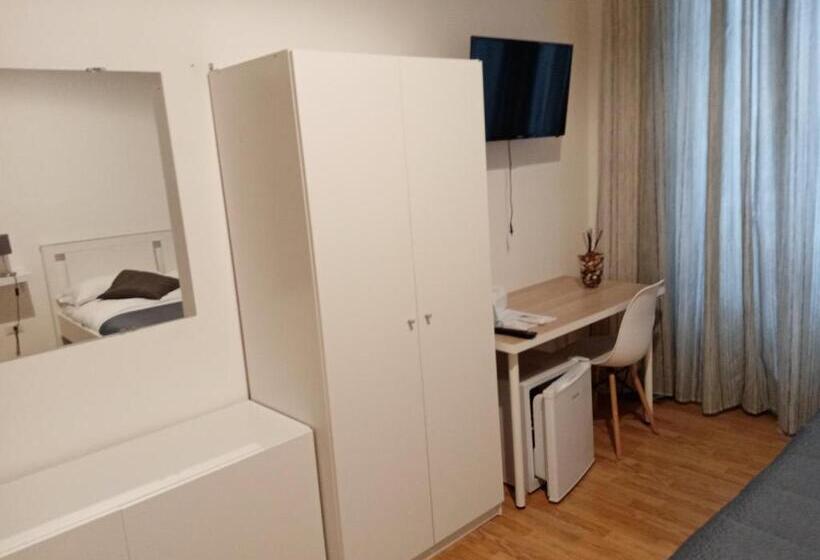 اتاق استاندارد چهار تخته, I Love Naples B&b