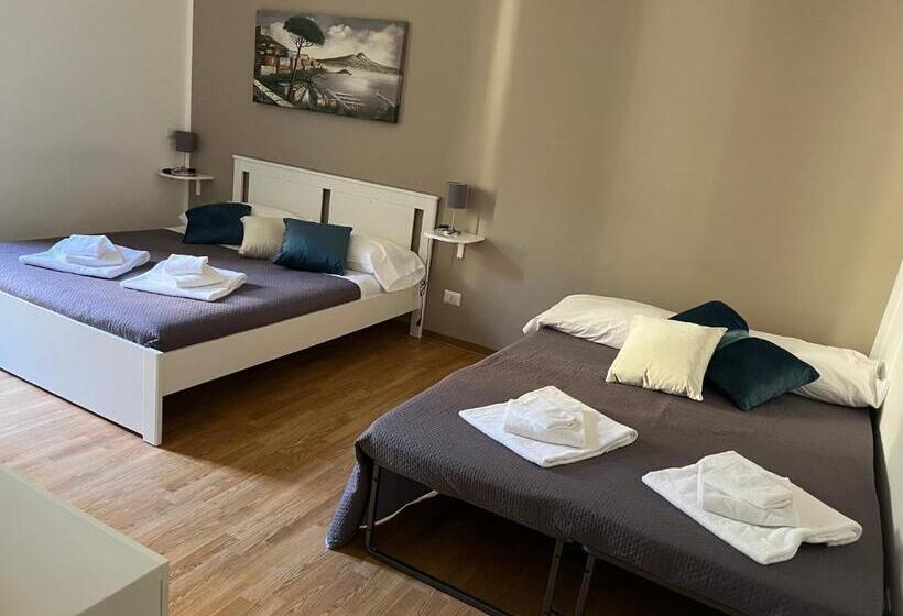 اتاق استاندارد چهار تخته, I Love Naples B&b