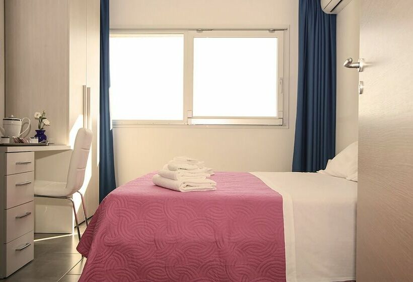 اتاق استاندارد, Il Maestrale B&b