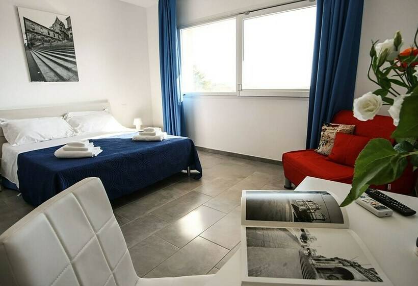 اتاق لوکس سه تخته, Il Maestrale B&b