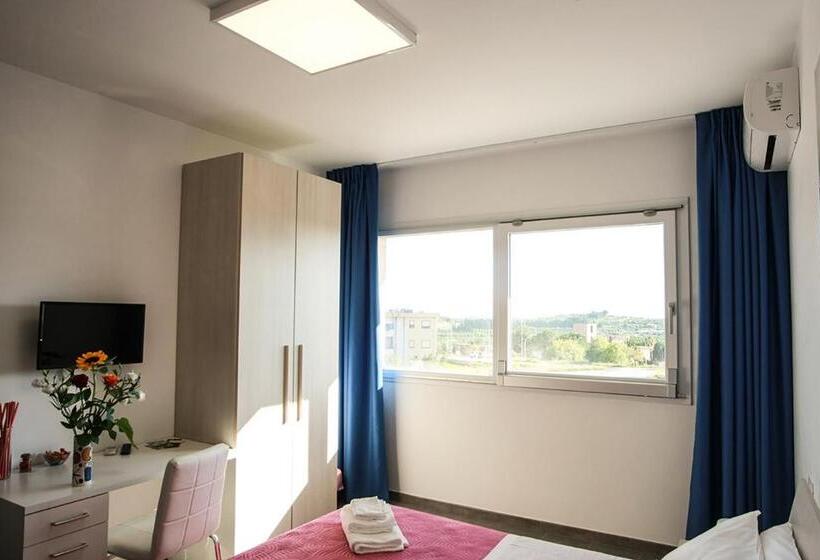 اتاق استاندارد, Il Maestrale B&b