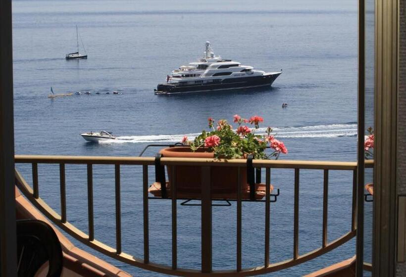 Deniz Manzaralı Balkonlu Standart Oda, Camere Santa Margherita