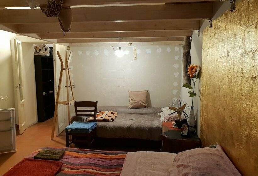 اتاق استاندارد سه نفره, La Casa Di Daniele